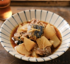 サバ缶大根【#簡単 #時短 #レンジ #クレハタイアップ #PR】