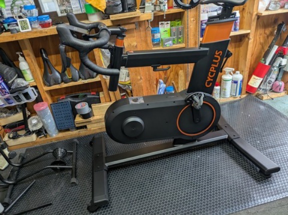 組み立てから使用レビュー！究極の室内トレ機 CYCPLUS T7 スマートバイクを使ってわかった本当の完成度
