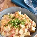 コスパ抜群！厚揚げとカニカマのとろうまあんかけ丼
