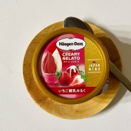 練らなくてもおいしい！ハーゲンダッツ　いちご練乳みるく
