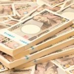 正直突然３億もらっても普通に働き続けるよな