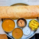 大手町ファーストスクエアの「南インド料理ダクシン」でランチ「ドーサセット」