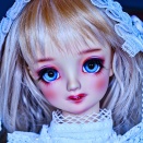 優華さん、新しい生活環境には慣れましたか？