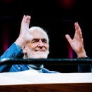 SWR交響楽団の新主席指揮者フランソワ＝グザヴィエ・ロトがラッヘンマンとベートーヴェンを指揮