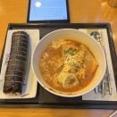 大学路ひとりごはん　ブンシク屋『ゴボンミンキンパ人　ソウル大学路店』　YES24ステージ地下１階　고봉민김밥인 서울대학로점