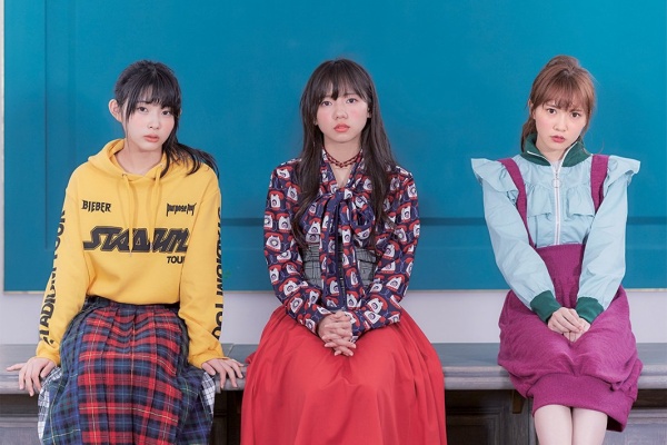 けやき坂 earth 直筆サイン 長濱ねる 齊藤京子 加藤史帆 柿崎芽実 Amazon.co.jp: けやき坂 earth 直筆サイン 長濱ねる 齊藤京子