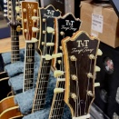 ライのと同じ丸ヘッドの戦後再生産モデル D-45