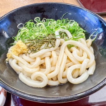 新しくオープンしたうどん屋さん「うどん食堂」&今日は京都に行ってきます
