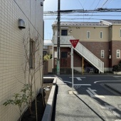飛び出す柱のワケ