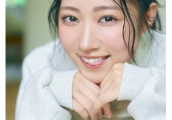 乃木坂46最年少、最新グラビアで健康的な生足！！！(画像あり)