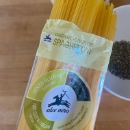 一度食べたらやみつきに〜アルチェネロ有機グルテンフリー・スパゲットーニのカチョ・エ・ぺぺ【PR】