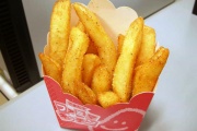 【食べ物】昔ファミマに売ってたぶっといサラダ味のポテト好きだった