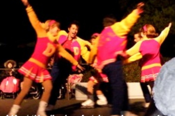 カウントダウン09 その3 カウントダウン パレード おかもっちゃんのディズニー散策記