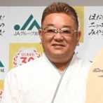 《脳梗塞のため活動休止》サンド伊達　毎日鼻血、目の焦点合わず、妻から「顔色悪い」の指摘も…半年前に訴えていた“体調の異変”
