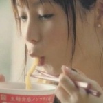 留学生の友達が、日本人が麺を啜るのが我慢できないそうなんやが…