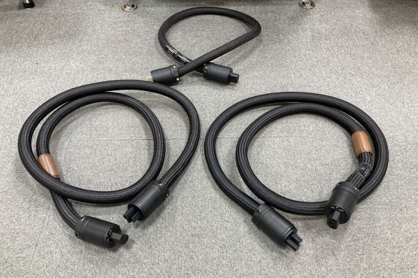 オーディオユニオン お茶の水 アクセサリー館 Information - 電源ケーブル