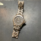 『安い!腕時計の電池交換880円~タグホイヤー TAG Heuer 時計の電池交換 神戸市東灘区の安い靴修理と合鍵作成・時計の電池交換のお店 プラスワン』の画像