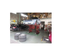 ポルシェ９９３カレラ　納車前、整備をしてます。