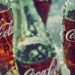 海外X民「日本人よ、○○をコーラに入れて飲んでみろ。飛ぶぞ」→半信半疑で試してみた結果・・・