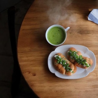 ねぎクリームの塩パン