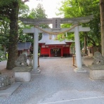 くぐる鳥居は鬼ばかり