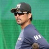 球界レジェンド小笠原道大さん、コーチ手形を高速で使い果たす