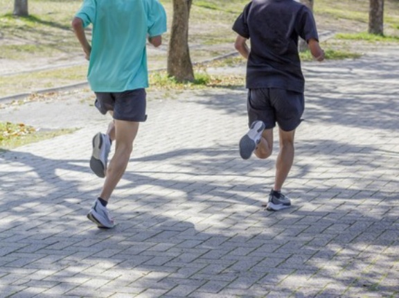 週3～5でフルコース＋大量飲酒でも｢体年齢29歳｣｢肝機能も正常｣…49歳で高級グルメを食べまくる男が｢絶対に太らない理由｣に驚愕した