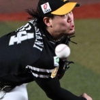 【朗報】SB上茶谷、キャリアハイとなる8勝目
