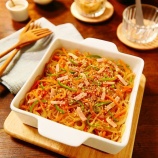 『材料をささっと切ったらレンチンするだけ！！お手軽簡単☆モリモリ食べれちゃうのにさっぱりでヘルシーなのが嬉しい！からし酢じょうゆでいただく！彩り野菜たっぷりの春雨サラダ【レ』の画像