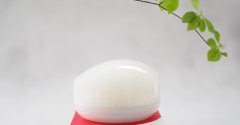 やっぱりこのスキンケアパウダー良い！！肌が揺らぎがちなこの季節に大愛用しているもの。