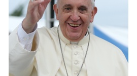 ローマ法王「他者の信仰をもてあそんではならない」 フランス週刊紙の銃撃事件をめぐり