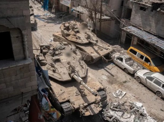 イスラエル軍がガザ中部に戦車部隊を進軍、攻撃で3人が死亡…WHO施設も攻撃！