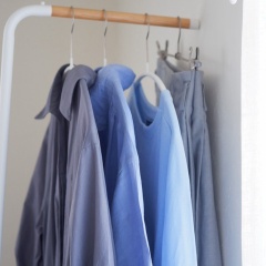 秋に着ている。毎日服とお出かけ服