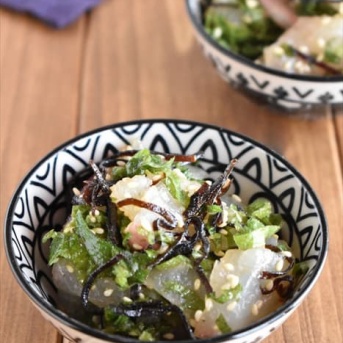 和えるだけの簡単おつまみ♡鯛の刺身の塩昆布和え