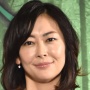 フジテレビ系列メディア「中山美穂さん（54）死去で妹の中山忍さんに突撃取材したぞ。涙ながらに『突然のことでお話しできることが何もない』だって」　→　人の心がないのかと大炎上