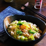 『豚の脂の旨み！生姜にごま油！！一味唐がらしでピリ辛仕上げ薄味で減塩薄味でもしっかりとした味わい♪「生姜たっぷり白菜と豚肉のピリ辛レンチン煮」【レシピ1974】【スパイス大使】』の画像