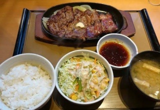 【画像】やよい軒で一番美味い定食がこちらｗｗｗｗｗ