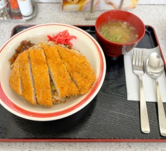 旭川ラーメン【特一番 動物園通り店】チャーハン篇(カツチャーハン)