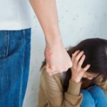 【悲報】人々、暴力が全てを解決するということに気付く