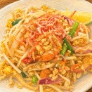 江坂のタイごはんＳｅｐａｔａ｜具材たっぷりのパッタイランチ
