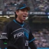 宮西尚生 無死一・二塁のピンチを凌いで405ホールド目