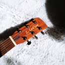 とにかく軽くて弾きやすいエレアコ　Le Light S