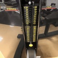 ～スポーツジムに新しいマシン入りました～