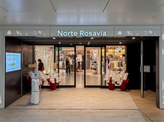 阪急茨木市駅の「ロサヴィア ノルテ」がリニューアルオープンしてる