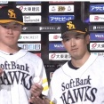 山本祐大選手、移籍後初アーチを含む2安打4打点でお立ち台　前田純投手から「祐大さんのおかげ」
