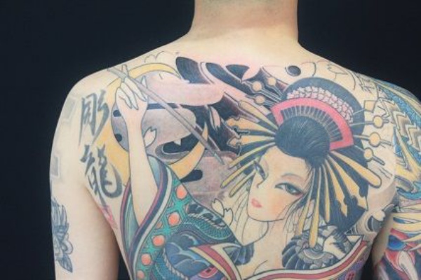 背景tattooな日 栃木県鹿沼市 宇都宮市のドラゴンタトゥースタジオ Dragontattoostudio