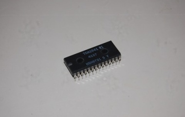 『TDA1541(A)』の画像