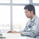ワイ公務員志望「技術職になりたいです！」面接官「きみゴキブリとか平気？」