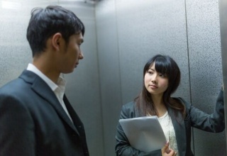 SNSで異性とやりとり《不倫》になる？→既婚男女の約7割「なる」