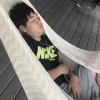 巨人・田口、自主トレ先で日ハム・堀くんとイチャつく